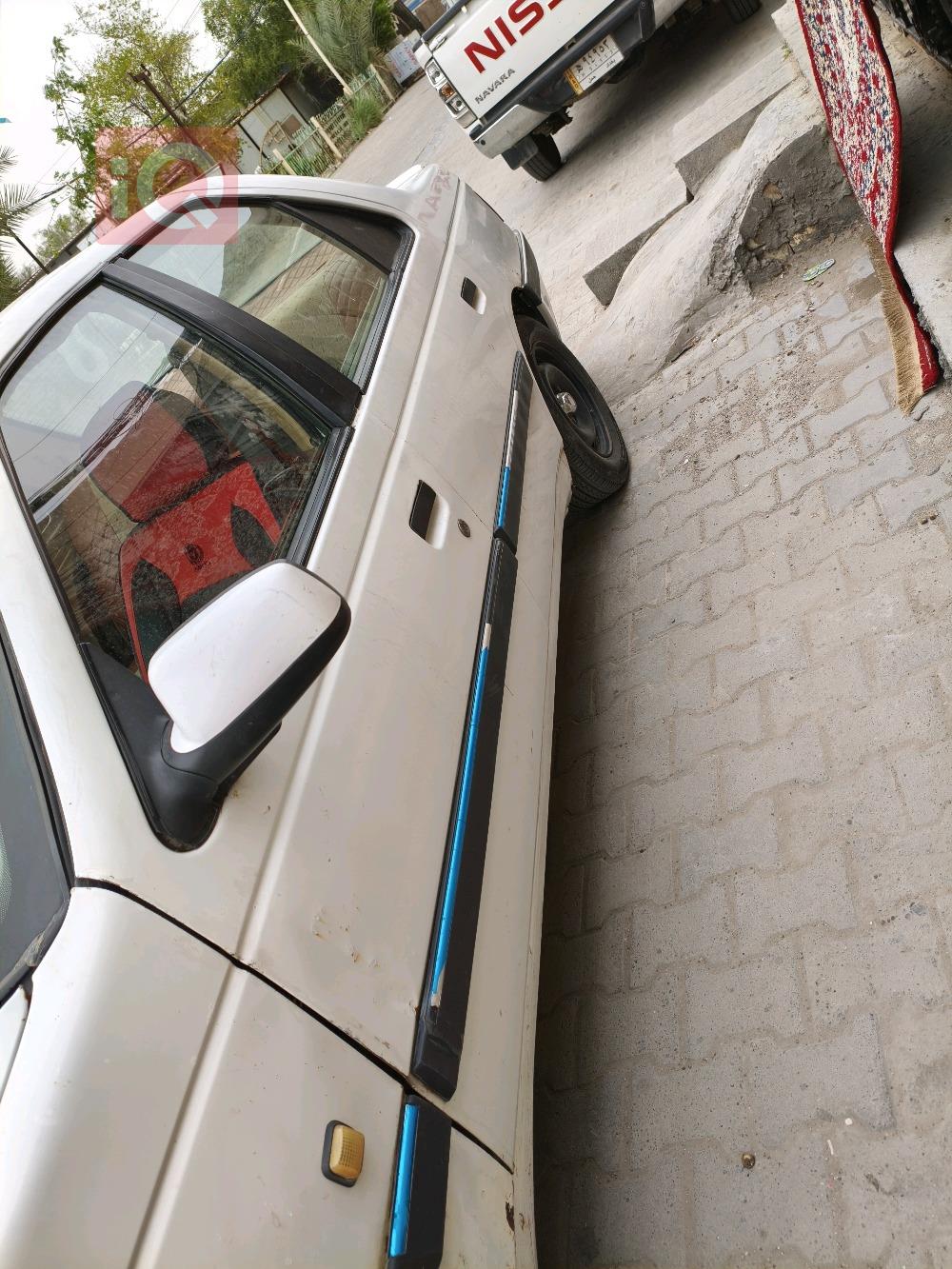 Peugeot 405